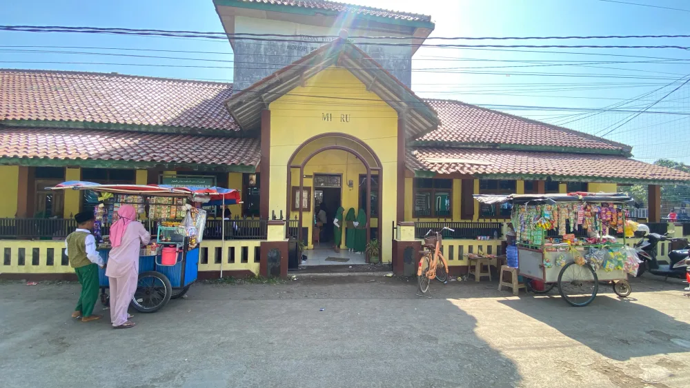 Galeri MI Riyadlul Ulum