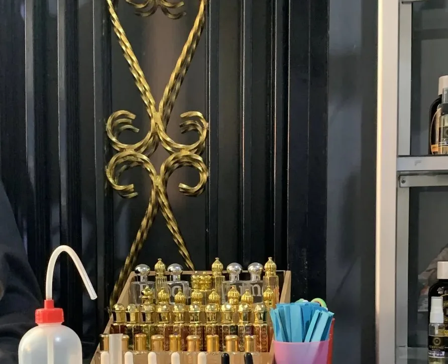 Foto Galeri 10 - Babah Perfumes